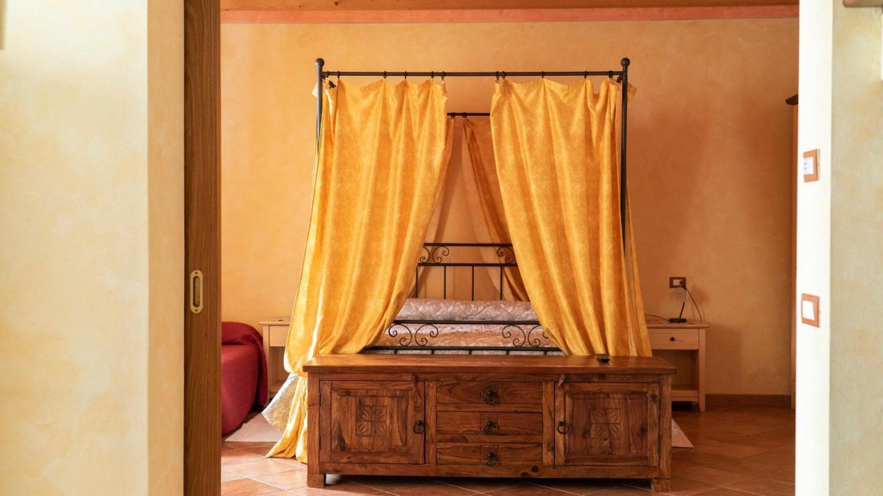 Agriturismo Le Tese Cola  ภายนอก รูปภาพ