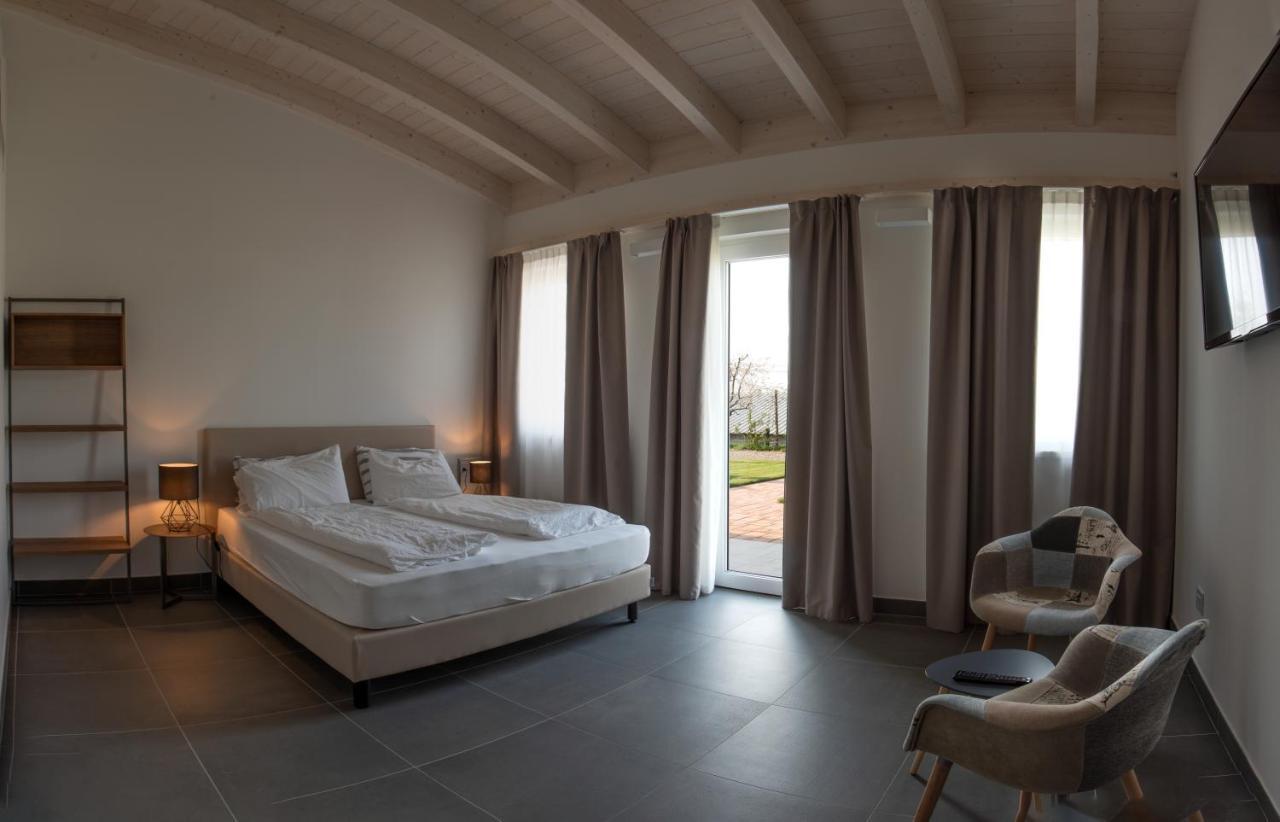 Agriturismo Le Tese Cola  ภายนอก รูปภาพ