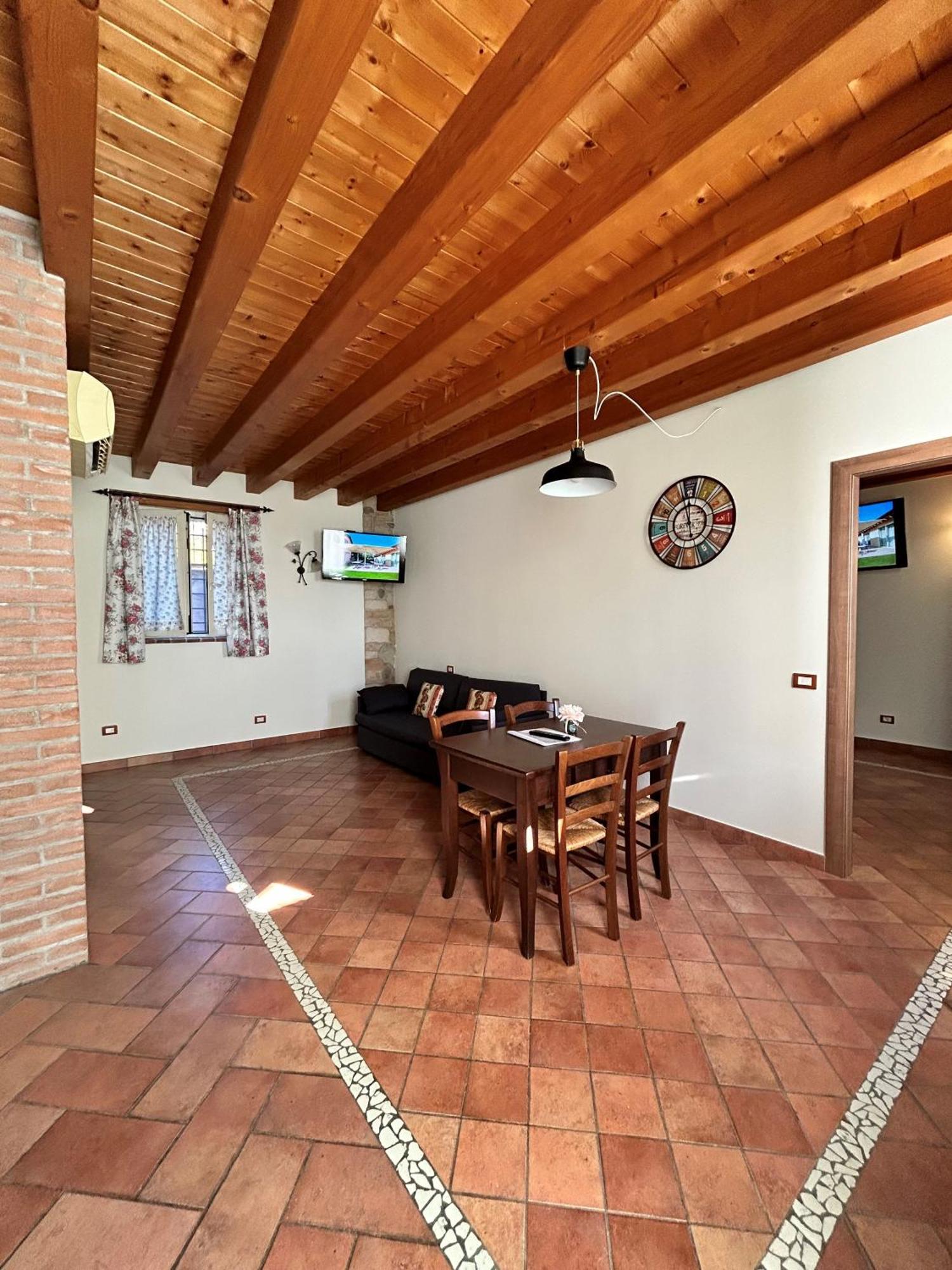 Agriturismo Le Tese Cola  ภายนอก รูปภาพ
