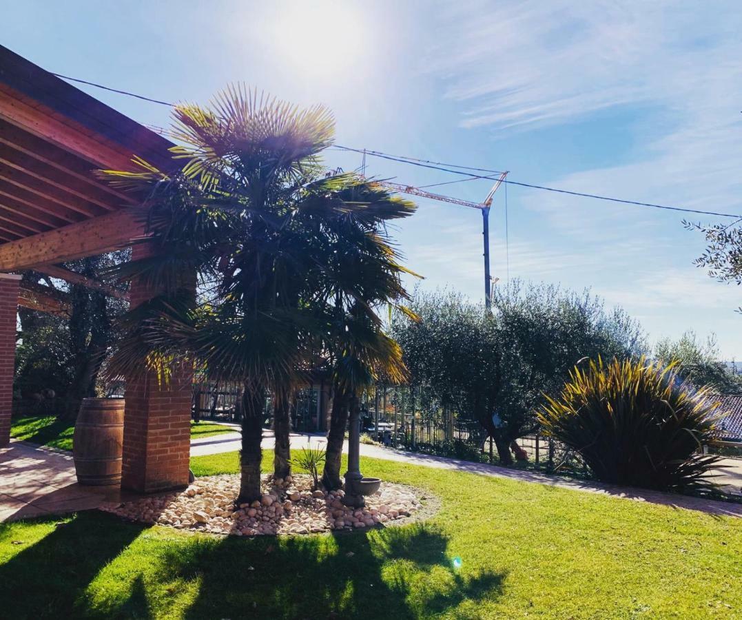 Agriturismo Le Tese Cola  ภายนอก รูปภาพ